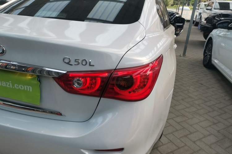 Used Infiniti Q50L 2016 2.0T Comfort Edition Right Rear Taillight