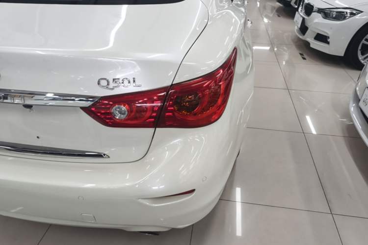 Used Infiniti Q50L 2016 2.0T Enjoyment Edition Right Rear Taillight