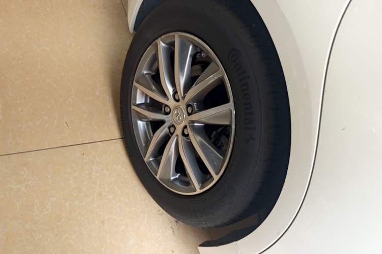 Used Infiniti Q50L 2016 2.0T Comfort Edition Right Rear Wheel Hub