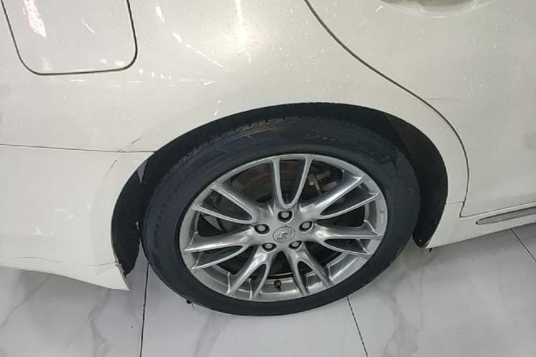 Used Infiniti Q50L 2016 2.0T Ambition Edition Right Rear Wheel Hub