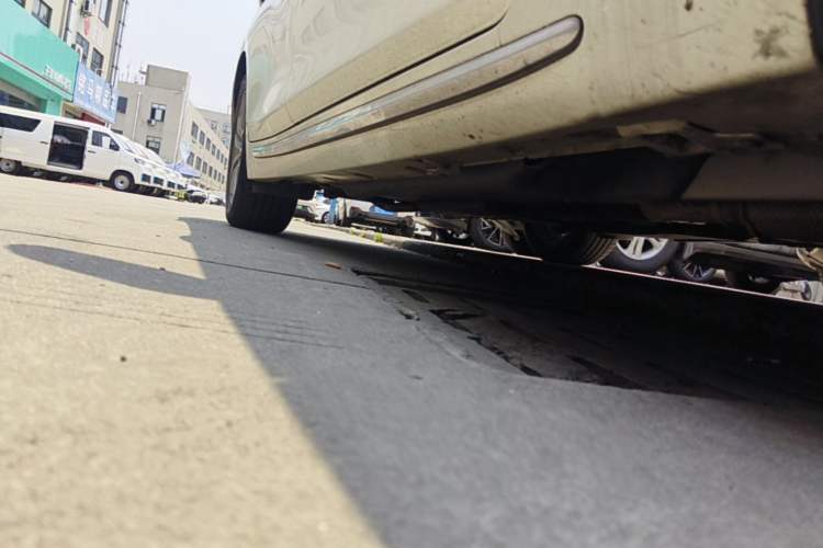 Used Infiniti Q50L 2016 2.0T Comfort Edition Right Side Sill