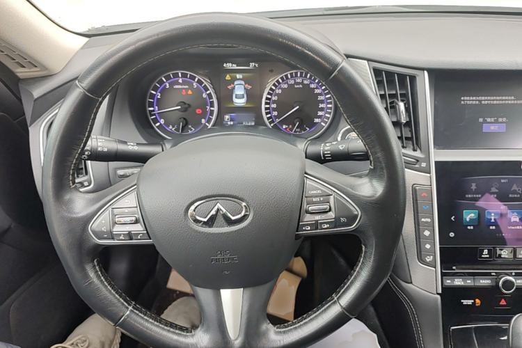 Used Infiniti Q50L 2016 2.0T Enjoyment Edition Steering Wheel
