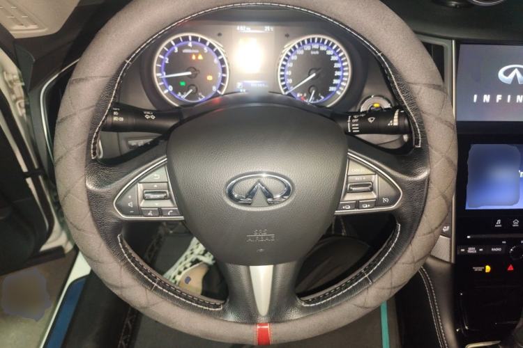 Used Infiniti Q50L 2016 2.0T Ambition Edition Steering Wheel