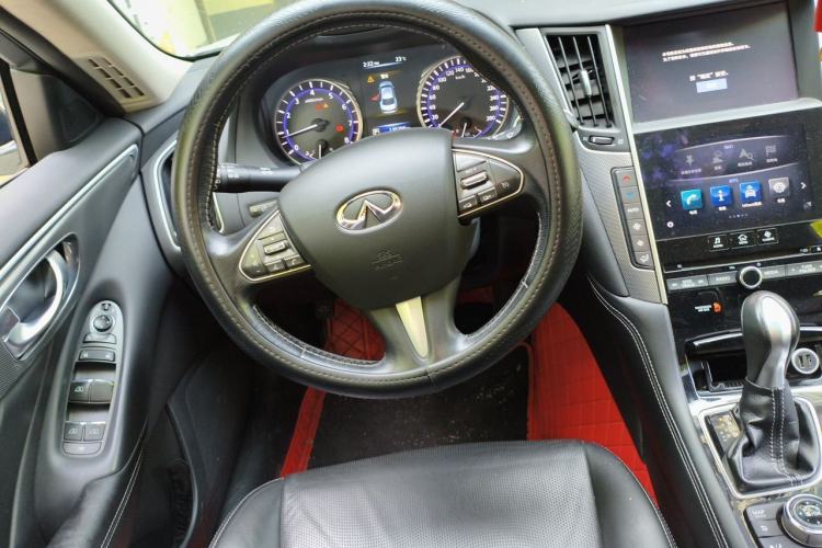 Used Infiniti Q50L 2016 2.0T Enjoyment Edition Steering Wheel