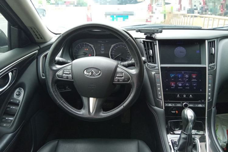 Used Infiniti Q50L 2016 2.0T Comfort Edition Steering Wheel