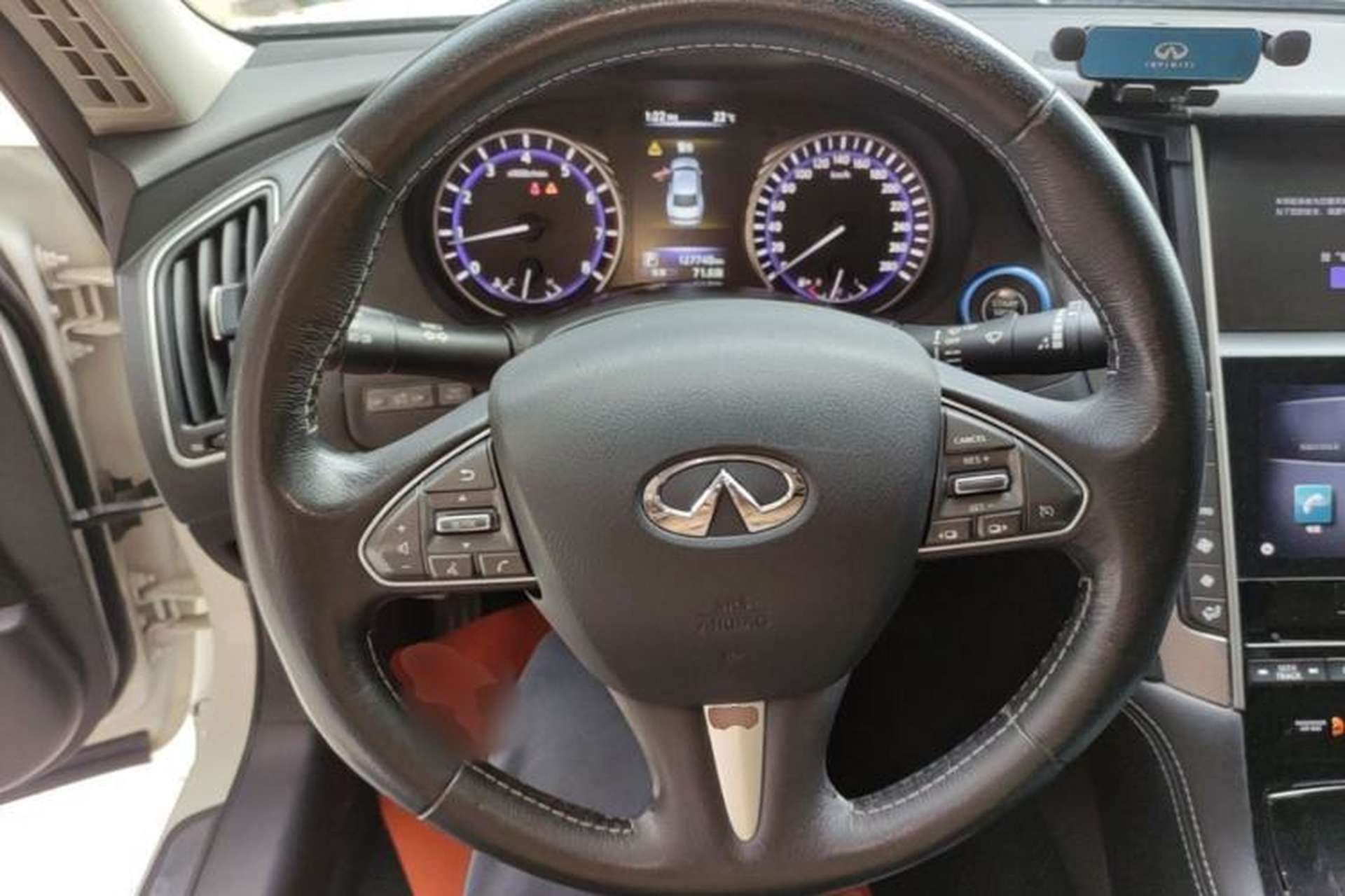 Used Infiniti Q50L 2016 2.0T Ambition Edition Steering Wheel