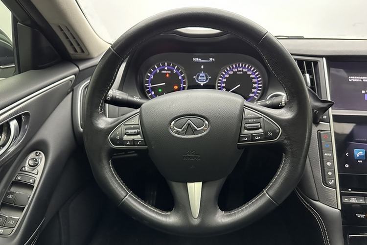 Used Infiniti Q50L 2016 2.0T Ambition Edition Steering Wheel