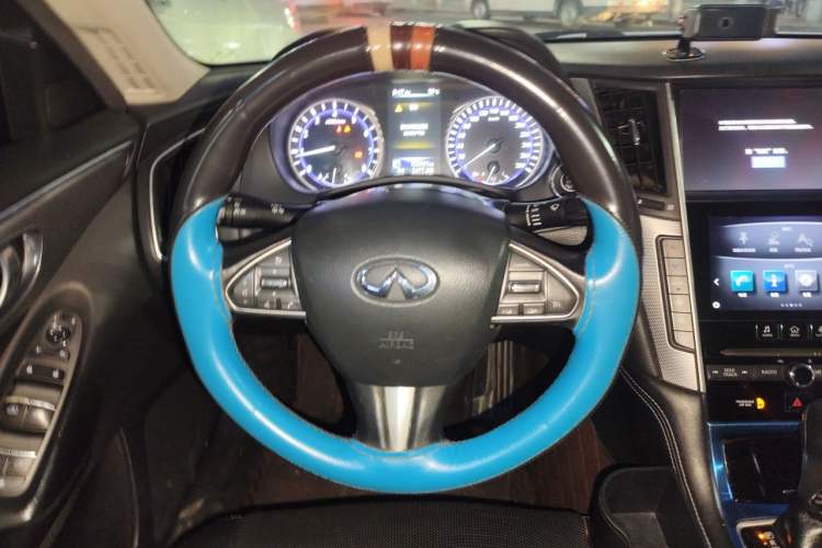 Used Infiniti Q50L 2016 2.0T Ambition Edition Steering Wheel