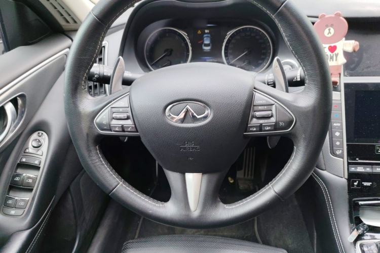 Used Infiniti Q50L 2016 2.0T Elite Sport Edition Steering Wheel