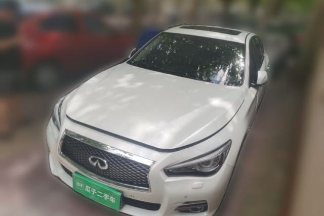 Ojetý Infiniti Q50L 2016 2.0T Enjoyment Edition