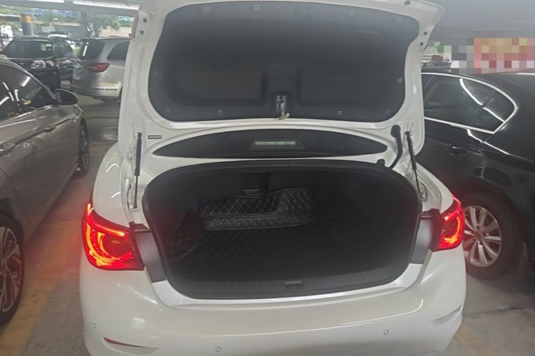 Used Infiniti Q50L 2016 2.0T Ambition Edition Trunk