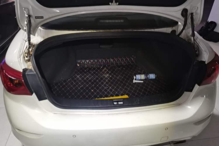 Used Infiniti Q50L 2016 2.0T Enjoyment Edition Trunk