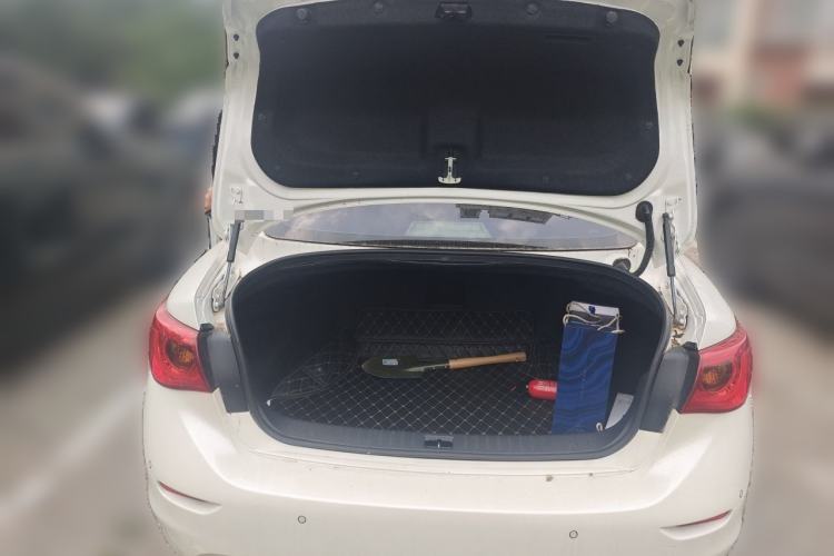 Used Infiniti Q50L 2016 2.0T Enjoyment Edition Trunk