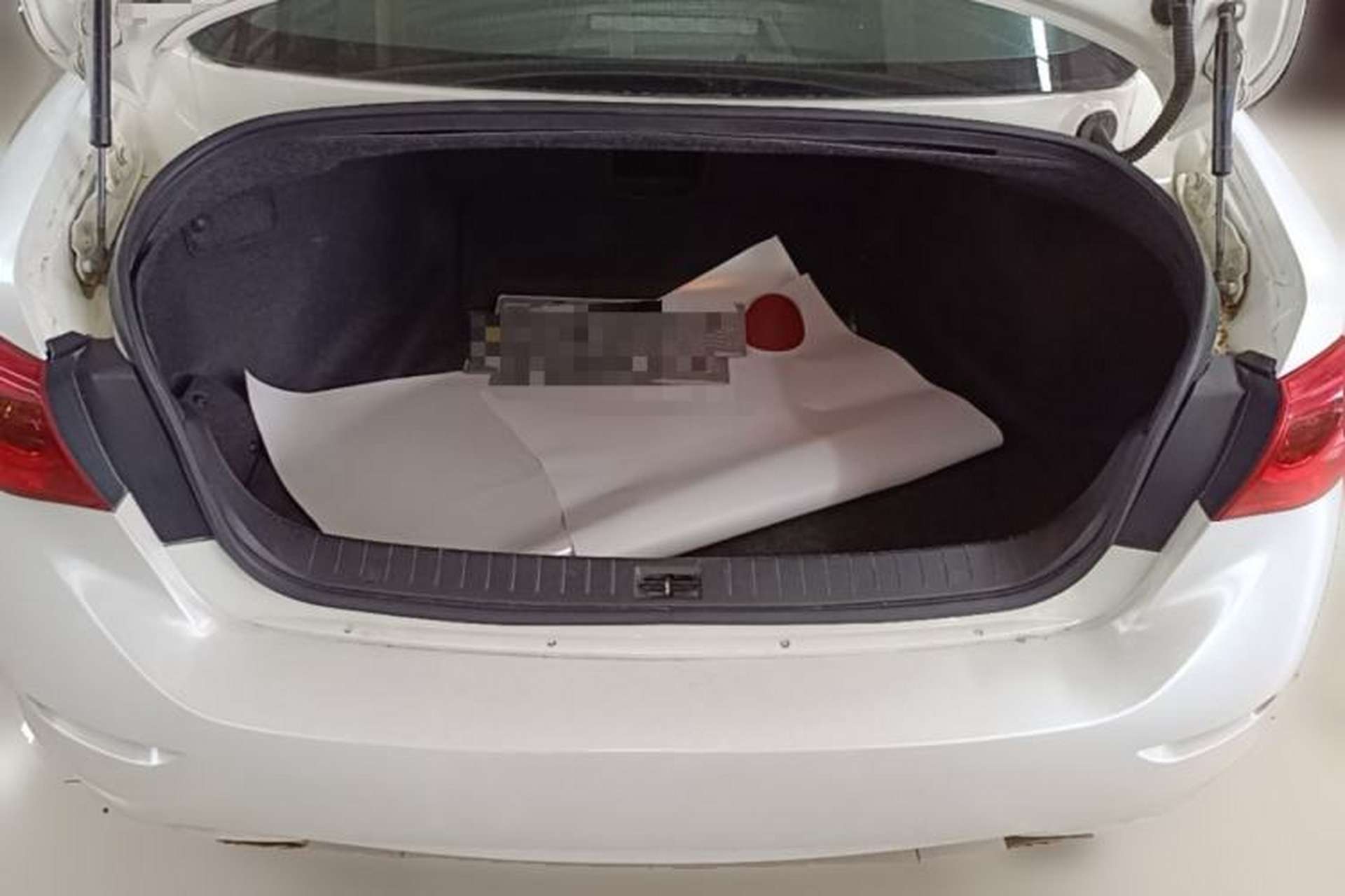 Used Infiniti Q50L 2016 2.0T Enjoyment Edition Trunk
