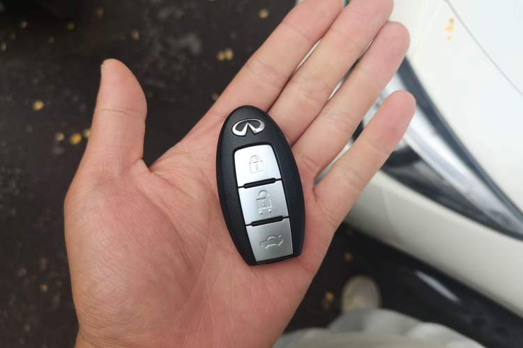 Used Infiniti Q50L 2016 2.0T Enjoyment Edition Vehicle Key