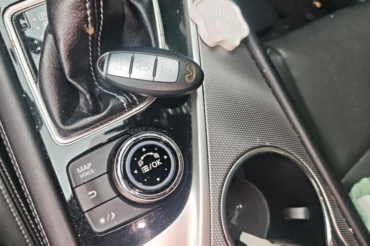 Used Infiniti Q50L 2016 2.0T Enjoyment Edition Vehicle Key
