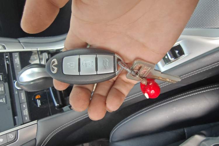 Used Infiniti Q50L 2016 2.0T Enjoyment Edition Vehicle Key