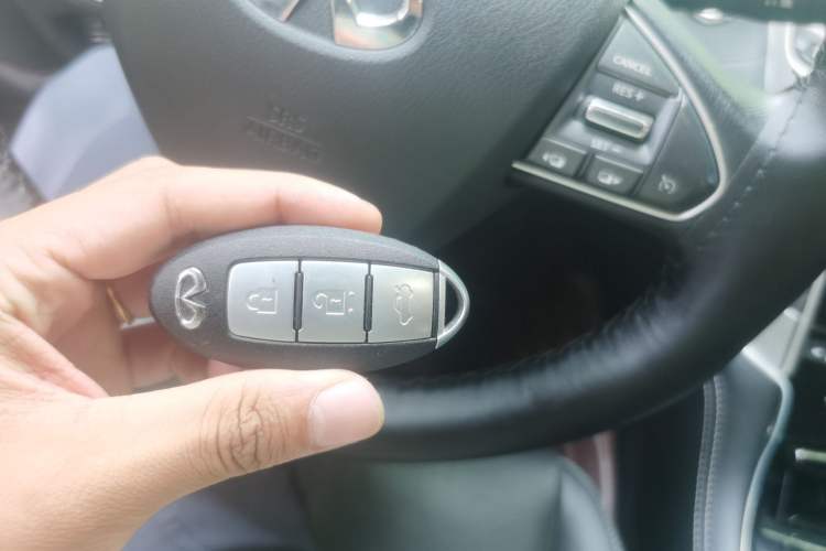 Used Infiniti Q50L 2016 2.0T Enjoyment Edition Vehicle Key