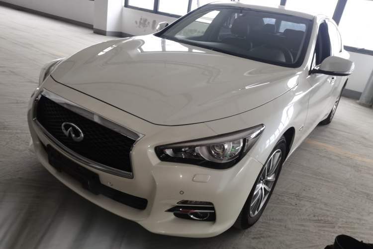 Ojetý Infiniti Q50L 2016 2.0T Enjoyment Edition Guazi used car, China used car export, Used car for sale, Used cars, Cheapest cars for sale