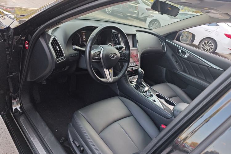 Used Infiniti Q50L 2018 2.0T Comfort Edition China VI Standard Driver Seat