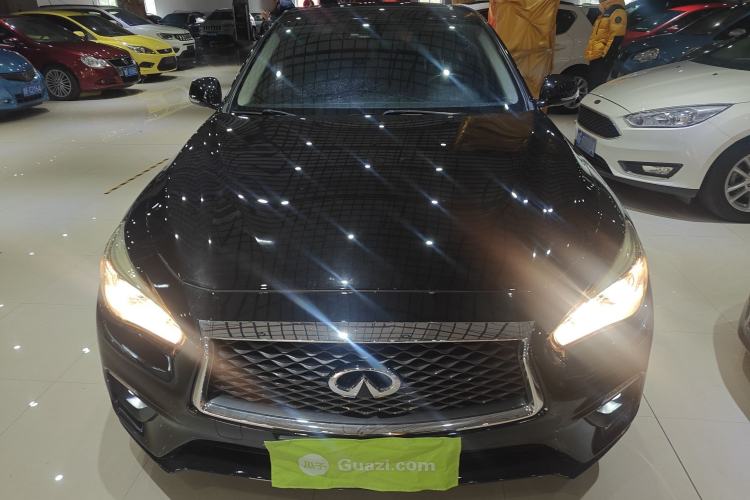 Used Infiniti Q50L 2018 2.0T Comfort Edition China VI Standard Front