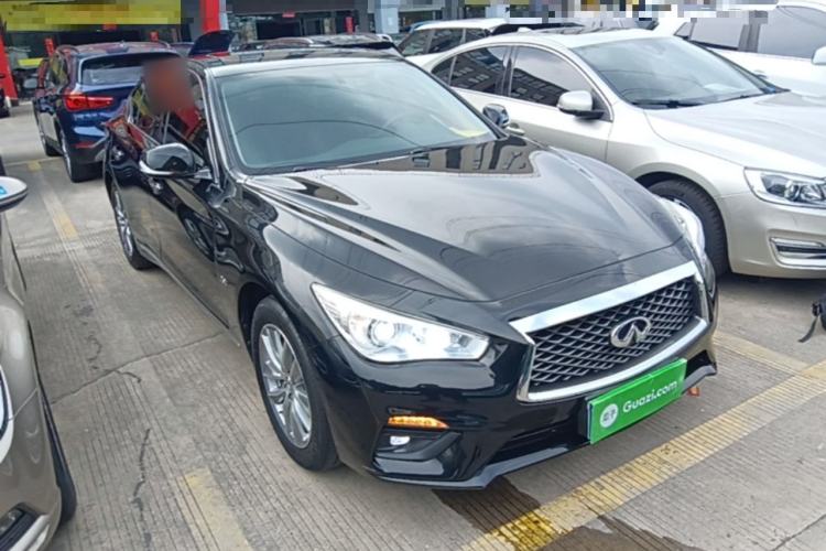 Used Infiniti Q50L 2018 2.0T Comfort Edition China V Standard Front Right 45 Deg