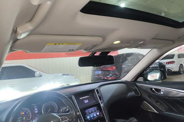 Used Infiniti Q50L 2018 2.0T Enjoyment Edition China V standard Headliner