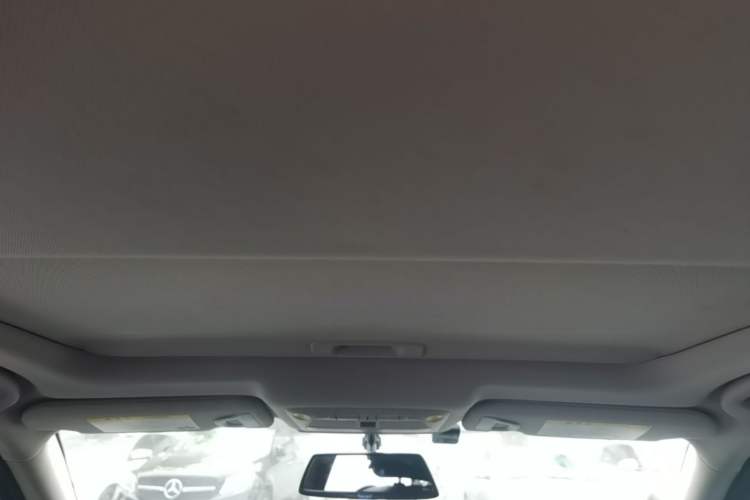Used Infiniti Q50L 2018 2.0T Enjoyment Version China V Standard Headliner