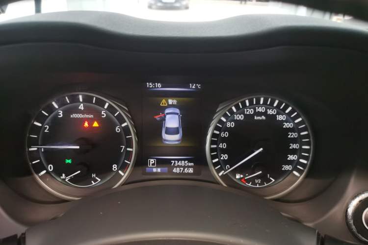 Used Infiniti Q50L 2018 2.0T Comfort Edition China VI Standard Instrument Cluster