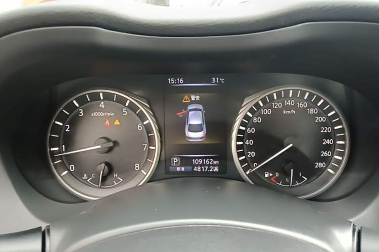Used Infiniti Q50L 2018 2.0T Comfort Edition China V Standard Instrument Cluster