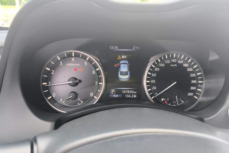 Used Infiniti Q50L 2018 2.0T Comfort Edition China VI Standard Instrument Cluster