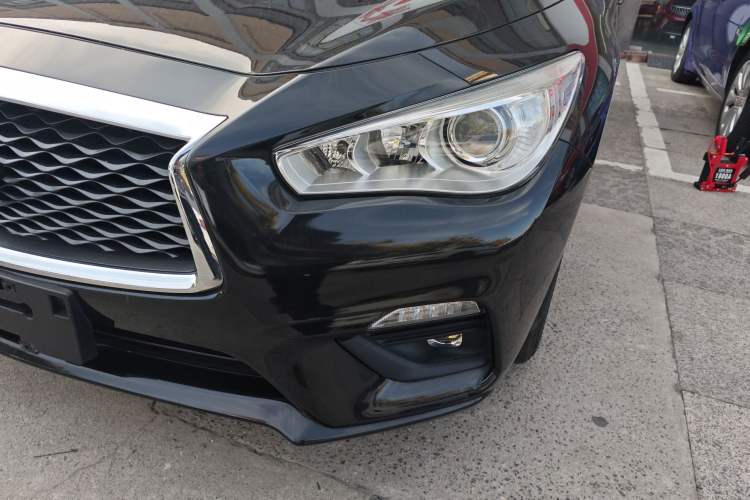 Used Infiniti Q50L 2018 2.0T Comfort Edition China VI Standard Left Front Headlight