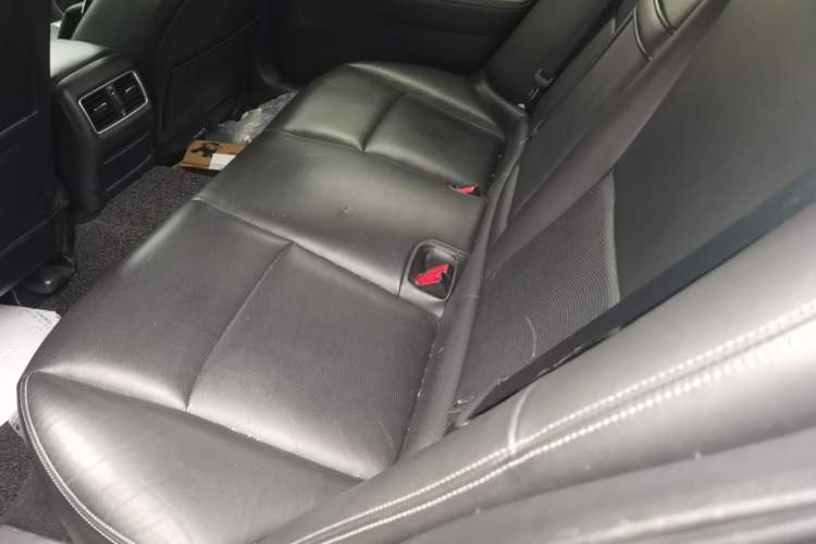 Used Infiniti Q50L 2018 2.0T Enjoyment Version China V Standard Left Rear Seat