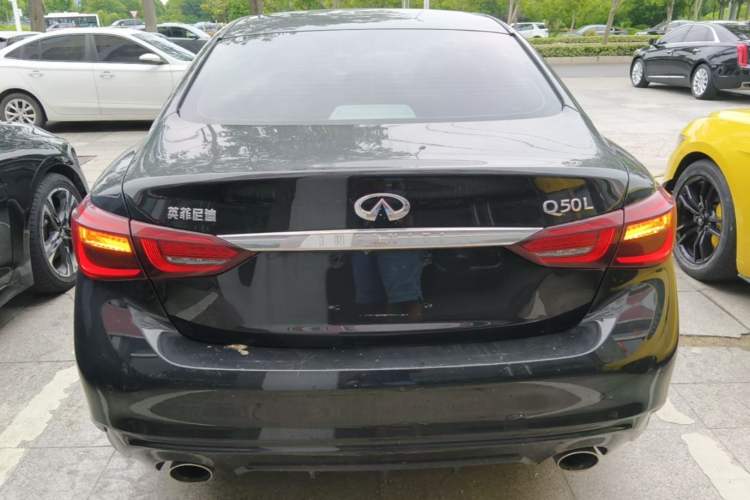 Used Infiniti Q50L 2018 2.0T Comfort Edition China VI Standard Rear