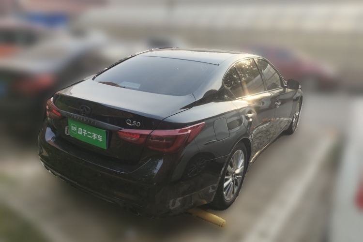 Used Infiniti Q50L 2018 2.0T Enjoyment Edition China V standard Rear Right 45 Deg