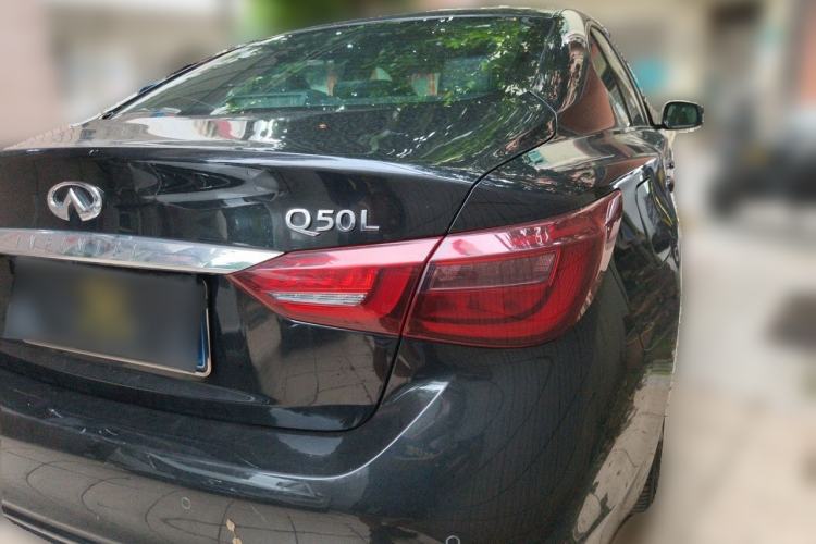 Used Infiniti Q50L 2018 2.0T Comfort Edition China V Standard Rear Right 45 Deg