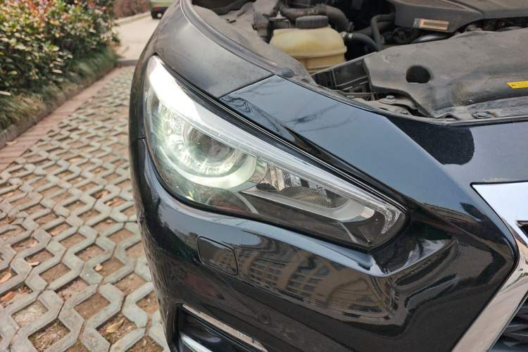 Used Infiniti Q50L 2018 2.0T Enjoyment Version China V Standard Right Front Headlight