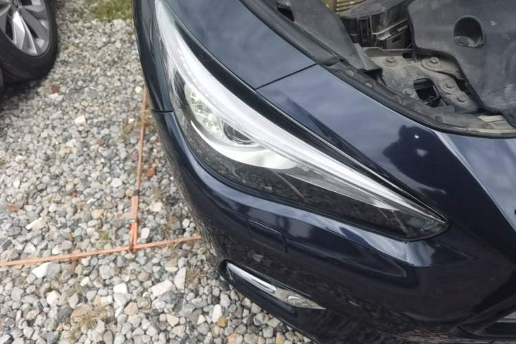Used Infiniti Q50L 2018 2.0T Enjoyment Version China V Standard Right Front Headlight