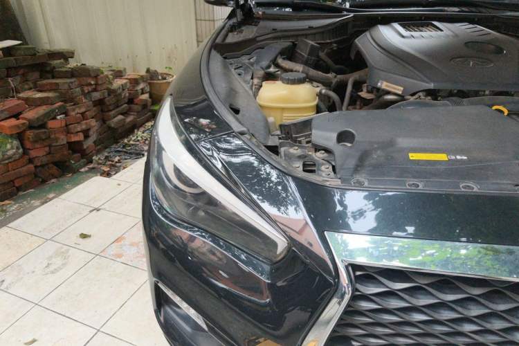 Used Infiniti Q50L 2018 2.0T Comfort Edition China V Standard Right Front Headlight