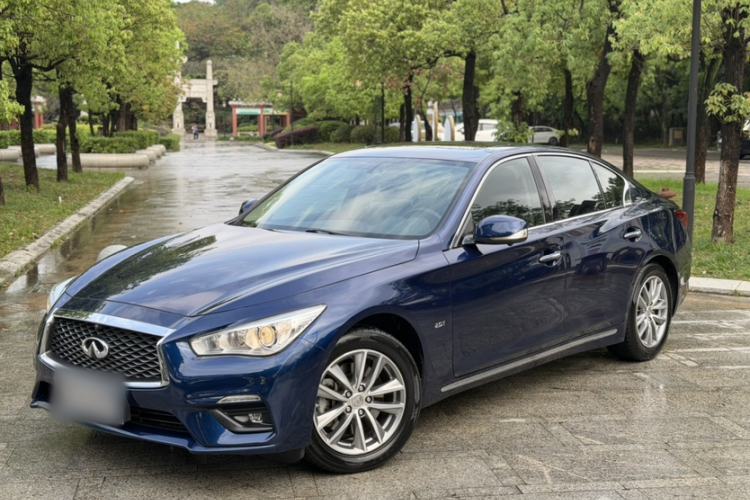 Used Infiniti Q50L 2018 2.0T Comfort Edition China VI Standard Guazi used car, China used car export, Used car for sale, Used cars, Cheapest cars for sale
