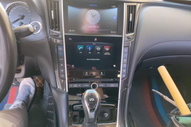 Used Infiniti Q50L 2018 2.0T Comfort Edition China V Standard Audio And AC Panel
