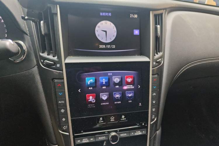 Used Infiniti Q50L 2018 2.0T Comfort Edition China VI Standard Audio And AC Panel