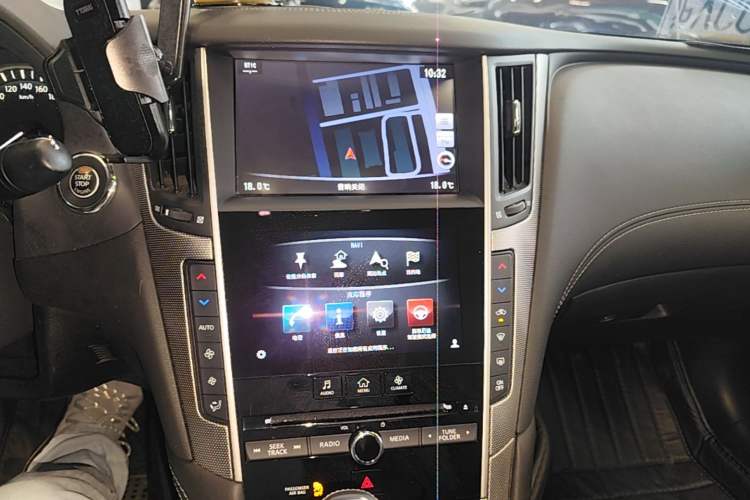 Used Infiniti Q50L 2018 2.0T Enjoyment Version China V Standard Audio And AC Panel