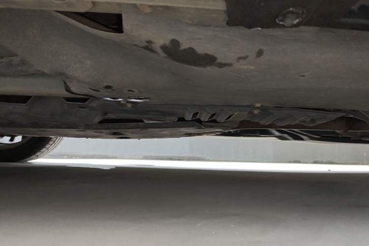 Used Infiniti Q50L 2018 2.0T Enjoyment Version China VI Standard Chassis Front Left