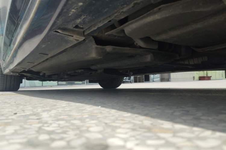 Used Infiniti Q50L 2018 2.0T Comfort Edition China VI Standard Chassis Rear Left