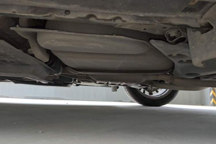 Used Infiniti Q50L 2018 2.0T Enjoyment Version China VI Standard Chassis Rear Left