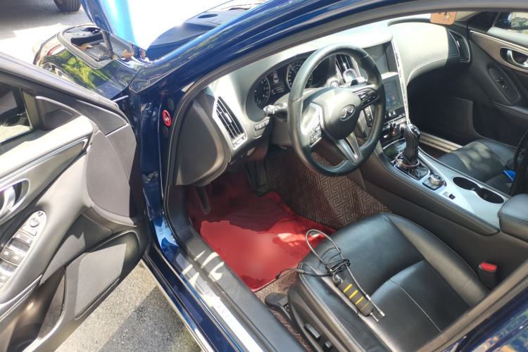 Used Infiniti Q50L 2018 2.0T Enjoyment Version China V Standard Driver Seat