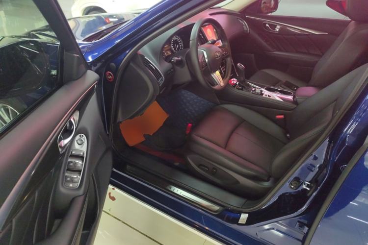 Used Infiniti Q50L 2018 2.0T Comfort Edition China VI Standard Driver Seat