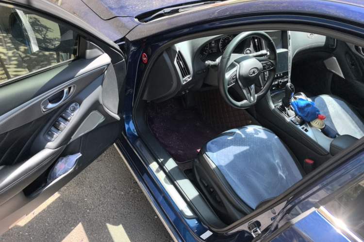 Used Infiniti Q50L 2018 2.0T Enjoyment Version China VI Standard Driver Seat