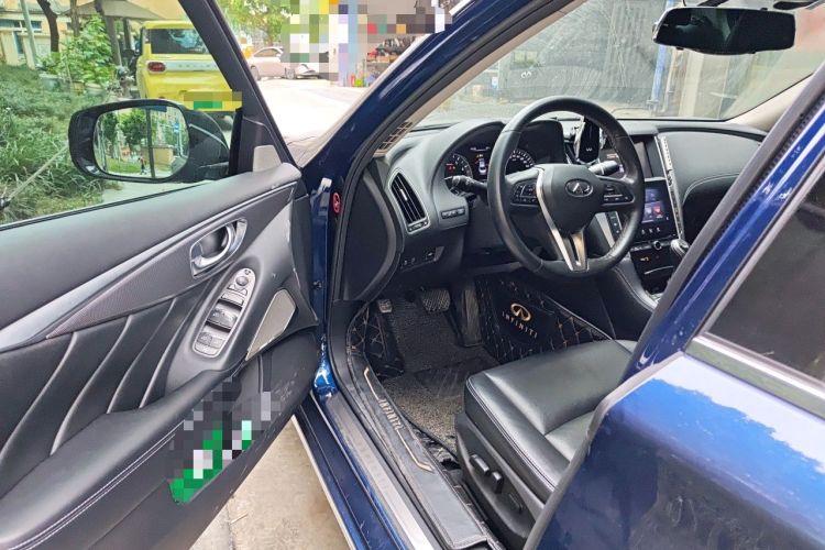 Used Infiniti Q50L 2018 2.0T Enjoyment Version China VI Standard Driver Seat